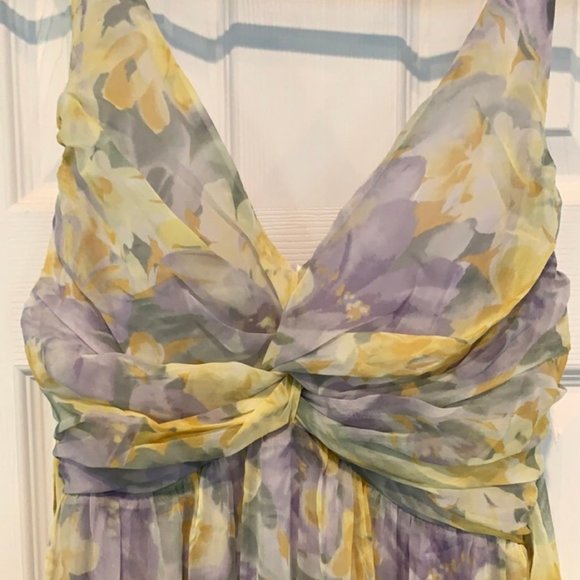 *SOLD* ASTR Elsa Floral Tiered Maxi Dress - Picture 4 of 5